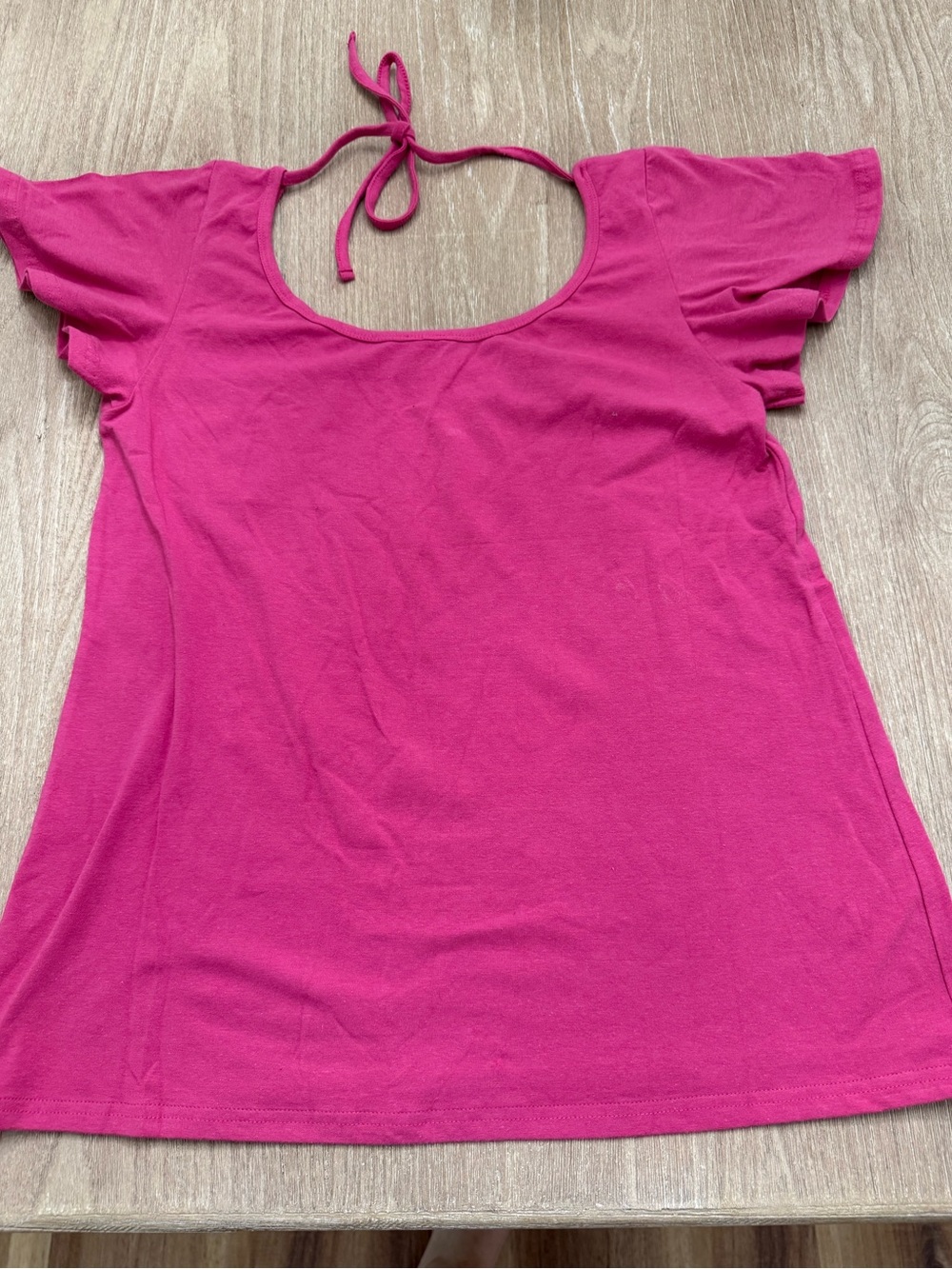 Global Girlfriend Hot Pink Flutter Sleeve Tie Back Top M